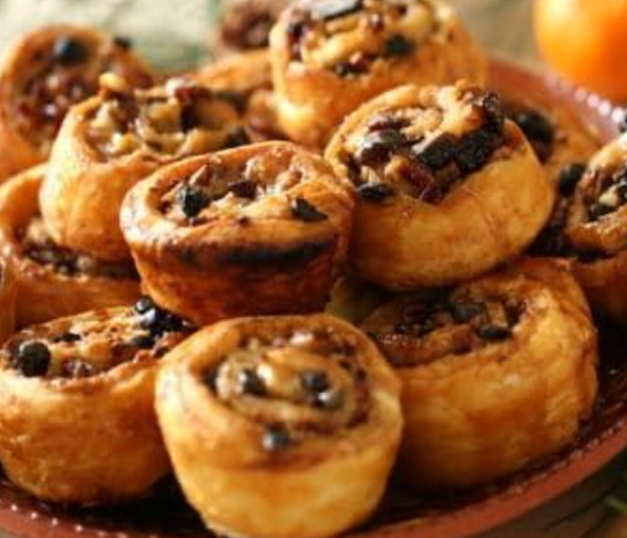 Puff Pastry Cinnamon Rolls